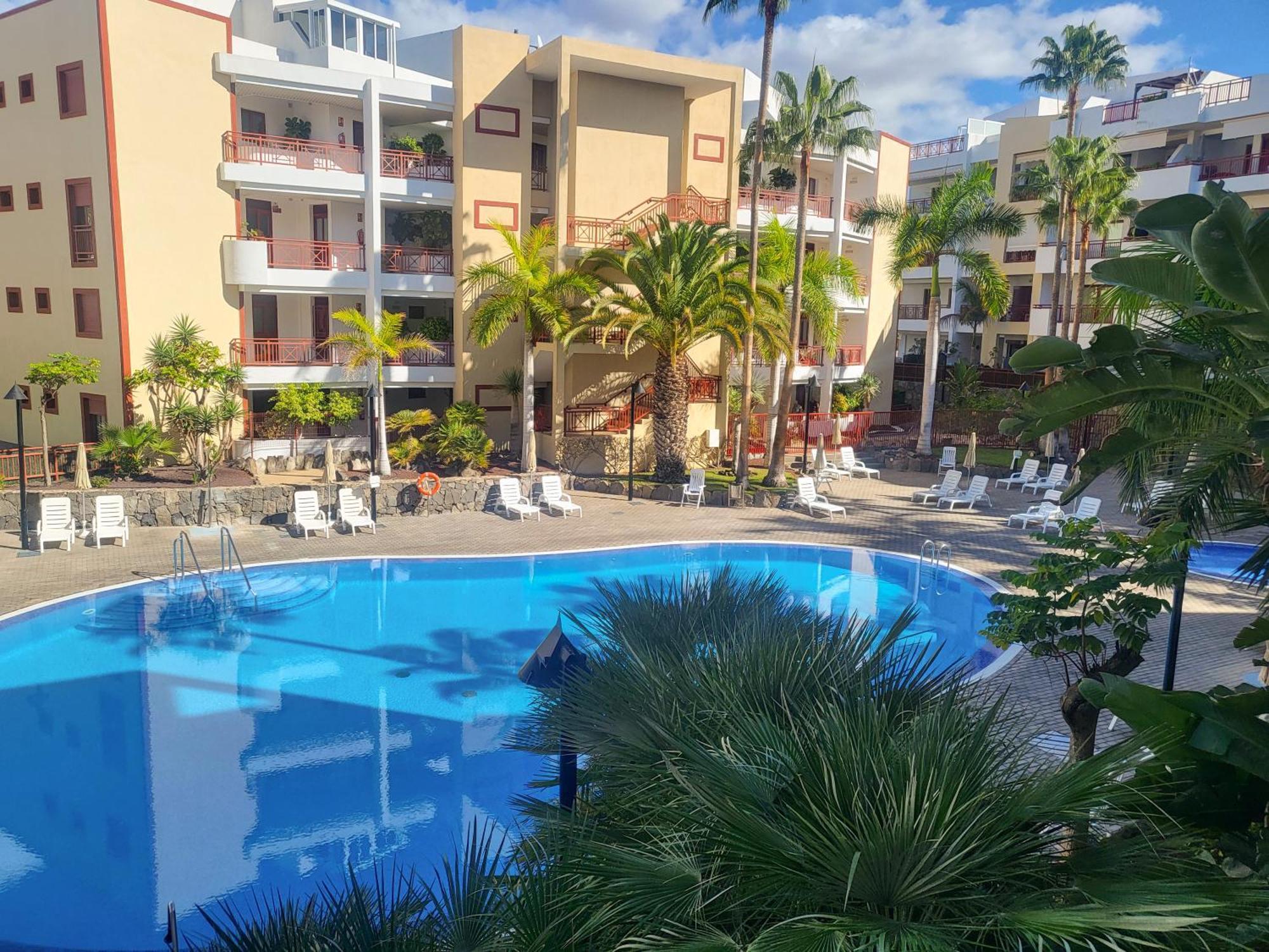 Oasis Palm Mar By Helloapartments Exteriör bild